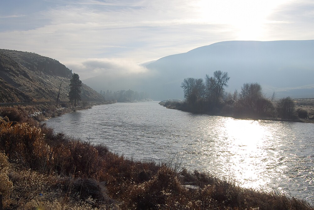 yakima-river-haze-below-big-pines